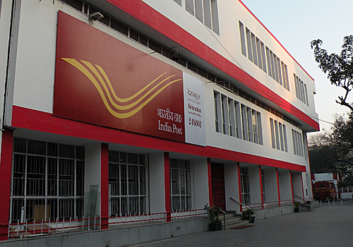 India Post ramps up SMS and GPS options