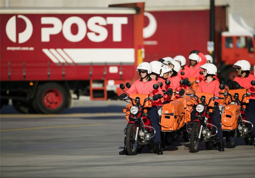 Australia Post calls for reforms as it predicts losses this year