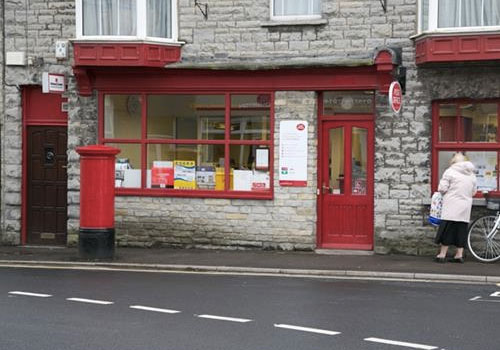 Post Office Ltd offers £20m fund for village post offices