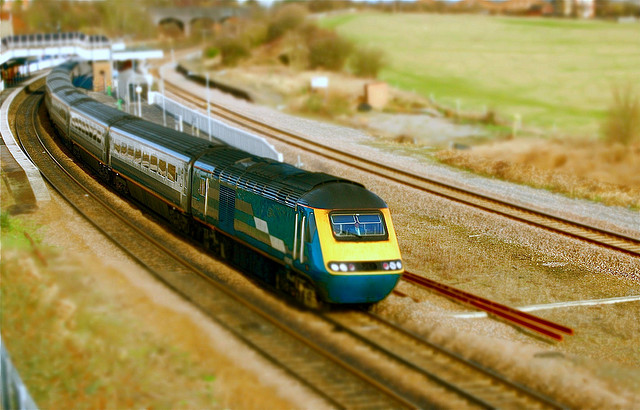 Hornby opts for DPD