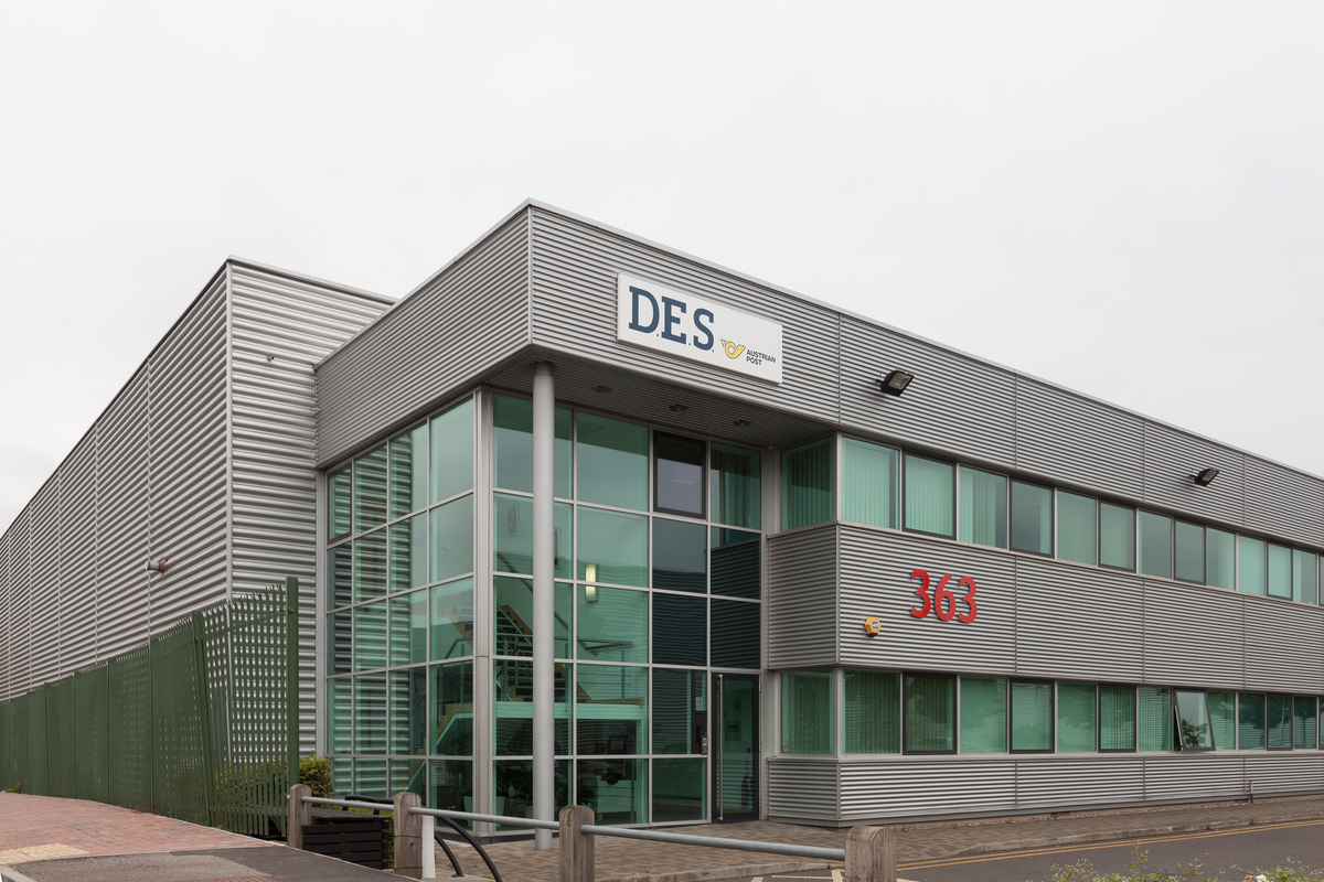 D.E.S. opens new mail processing facility at Heathrow