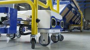 DPD France testing parcel routing robot