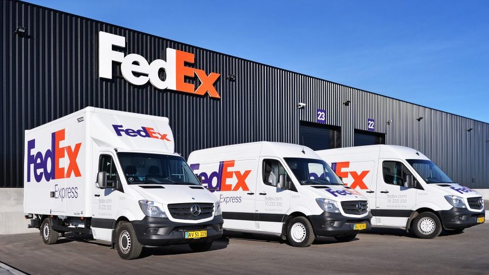FedEx shares drop 5% and Royal Mail joins FTSE 100 fallers list