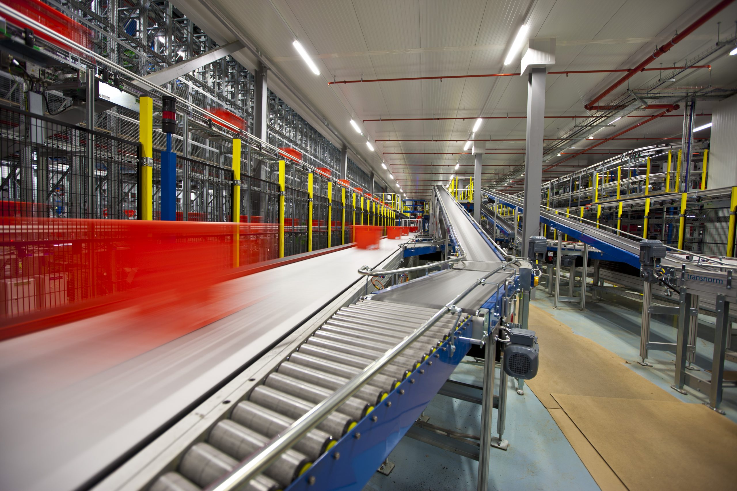 Ocado unveils wireless warehouse automation system