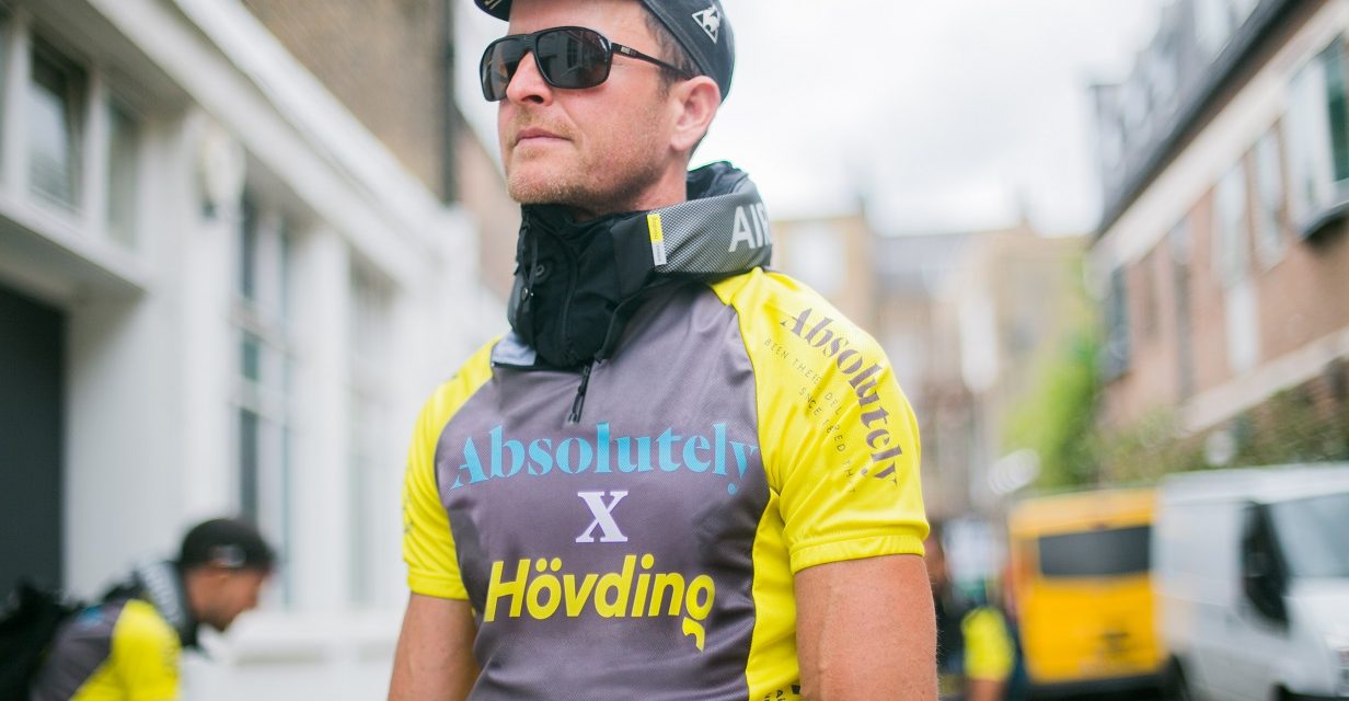 Absolutely partners with Hövding on safety initiative for cycle couriers