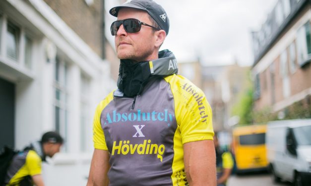 Absolutely partners with Hövding on safety initiative for cycle couriers
