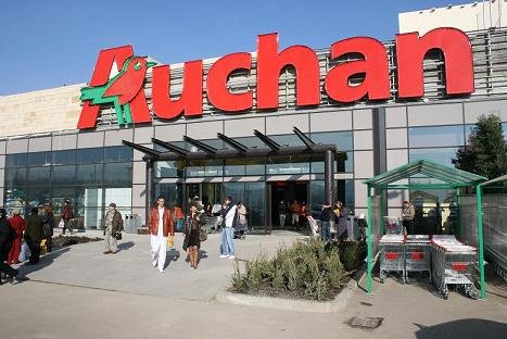 Auchan renews contract with DHL