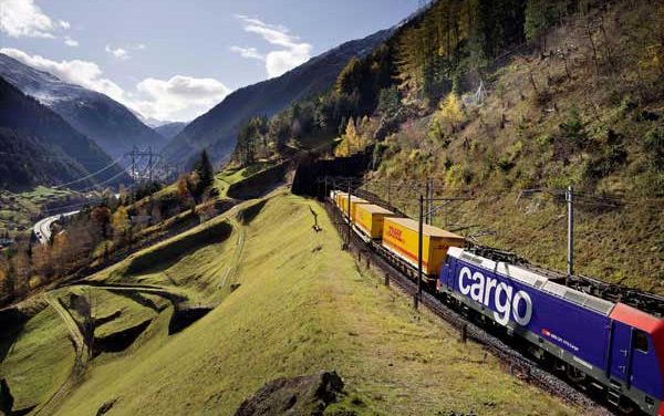 DHL opens China Rail Competence Center in Stuttgart
