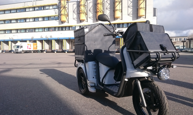 Omniva testing electric three-wheelers in Tallinn