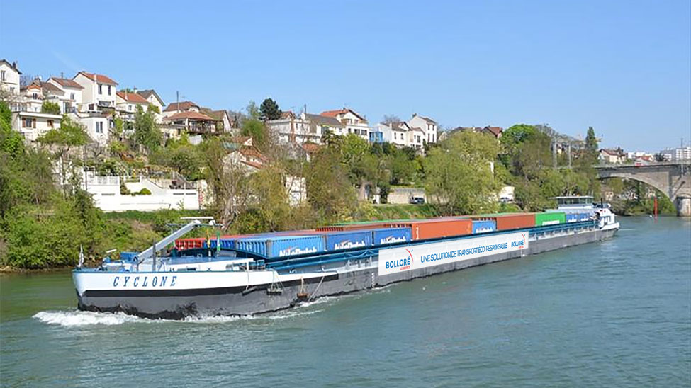 Bolloré barge deliveries