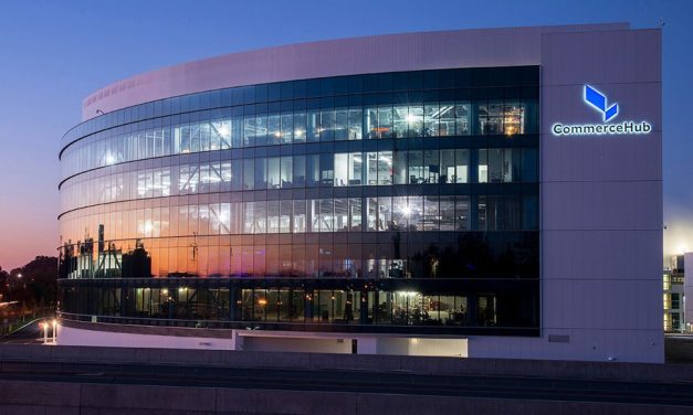CommerceHub announces partnership with Convey