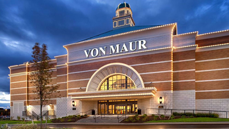Von Maur using CarryPick goods-to-person system for e-commerce