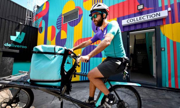 Deliveroo opens shared kitchen in Paris