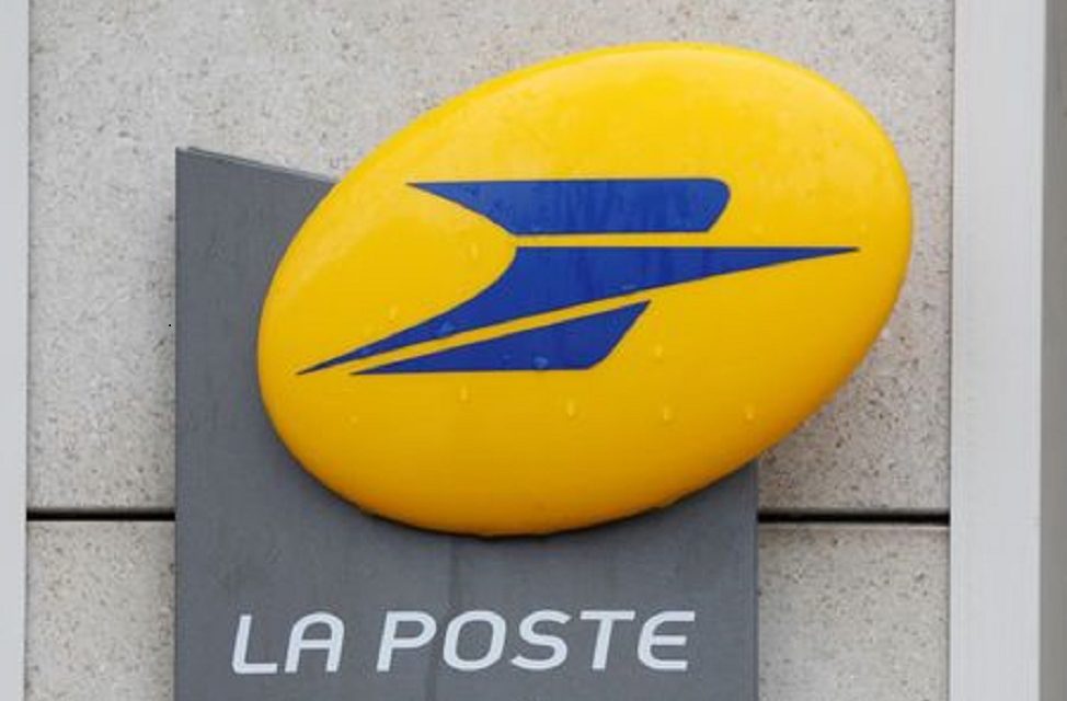 Le Groupe La Poste revenues up, but profits down