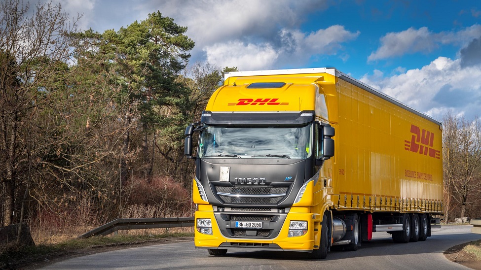 DHL Freight pursues environmental targets with LNG truck trial in Germany