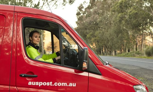 Posties to relieve some of the pressure on parcel delivery drivers