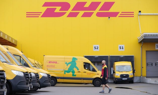 DHL Express makes electric deliveries in Berlin