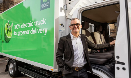 Woolworths plans to make all its home delivery trucks 100% electric-powered by 2030