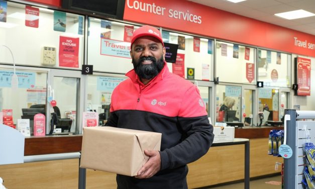 Customer dissatisfaction forces Post Office to expand multiple-carrier service