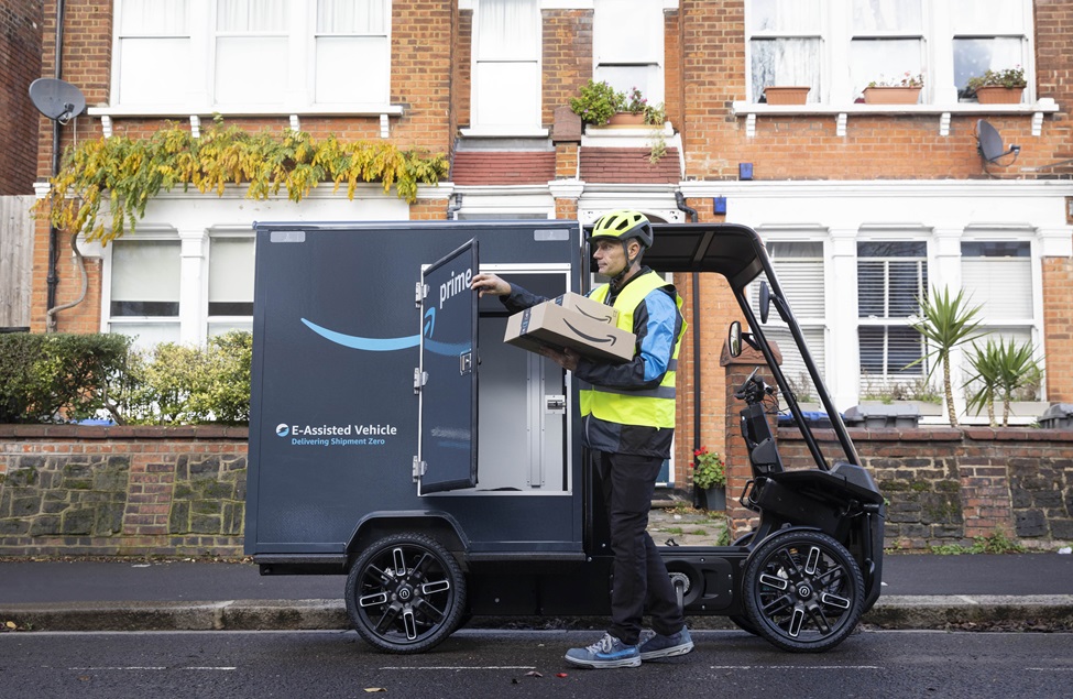 Amazon places the UK’s biggest-ever order of electric trucks,