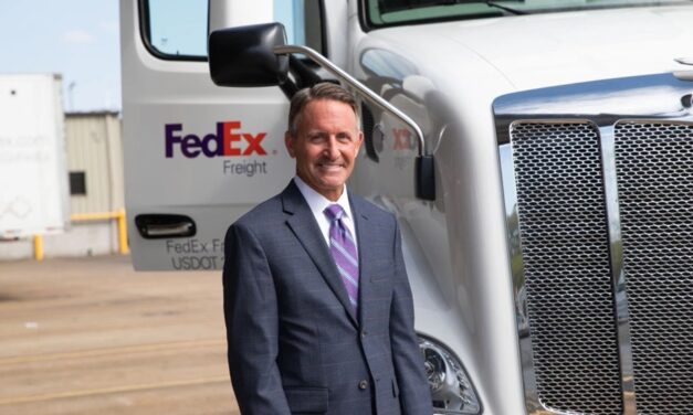 Lance Moll, president of FedEx Freight, to retire