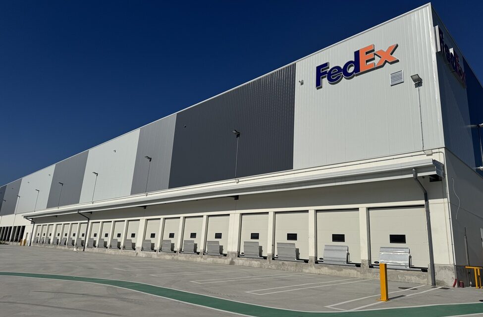 FedEx makes a “significant investment” in operational capabilities