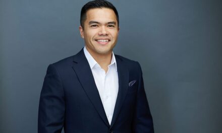 Connecting the World to Canada