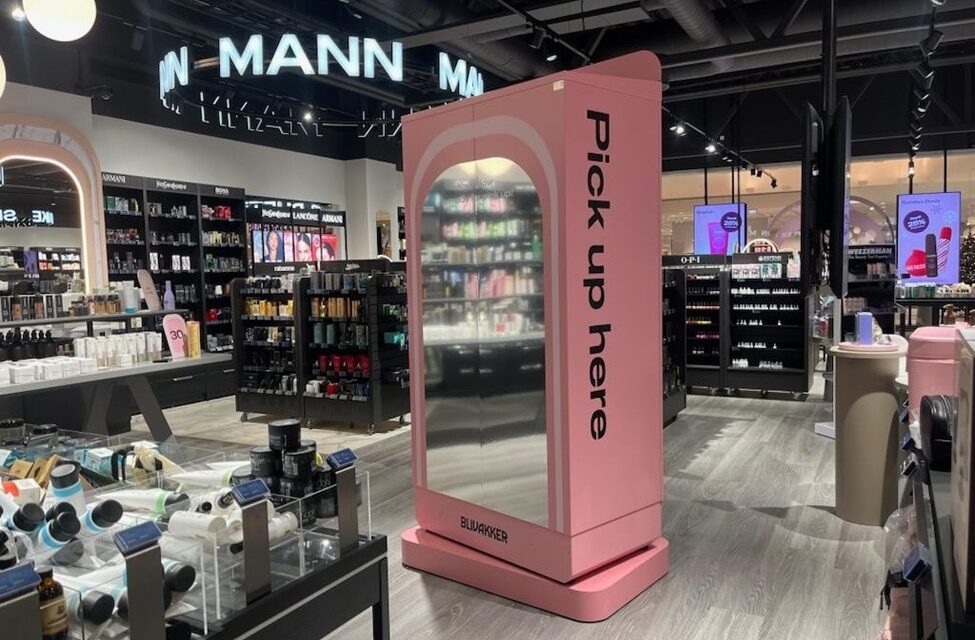 Blivakker Rolls Out SwipBox Lockers