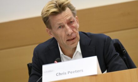 bpost: CEO Chris Peeters defends the work of 37,000 bnode employees