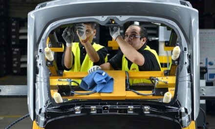  DHL Supply Chain “to lead the way” in advancing the electric vehicle market in Slovakia