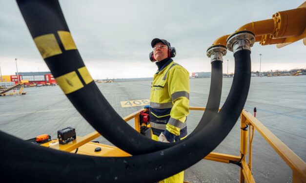DHL to significantly reduce lifecycle greenhouse gas emissions on a major trade lane