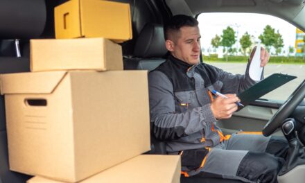 15 HOUR WORKING DAYS FOR DELIVERY DRIVERS PUTTING LIVES AT RISK, GMB CONGRESS SAYS