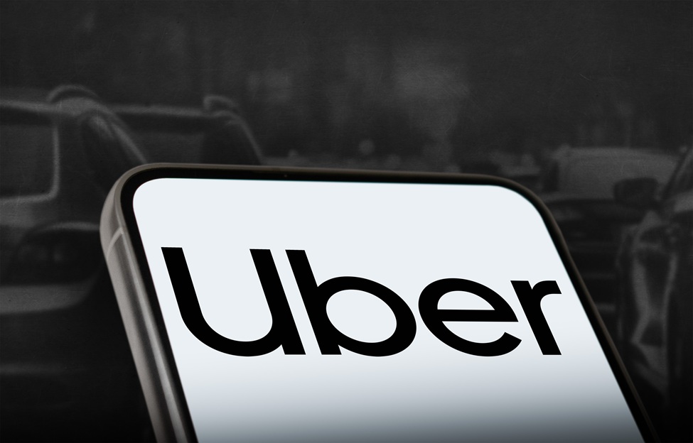 Uber cuts team by 10%